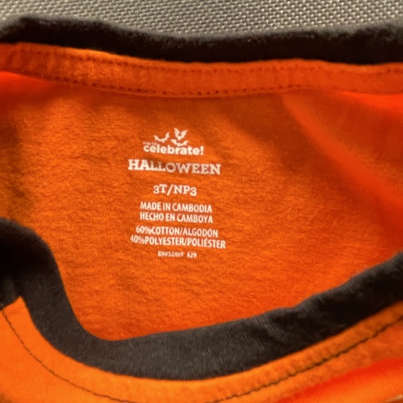 Halloween, Long Sleeve, “The Boo Crew”, Shirt, Size 3T - Picture 3 of 3